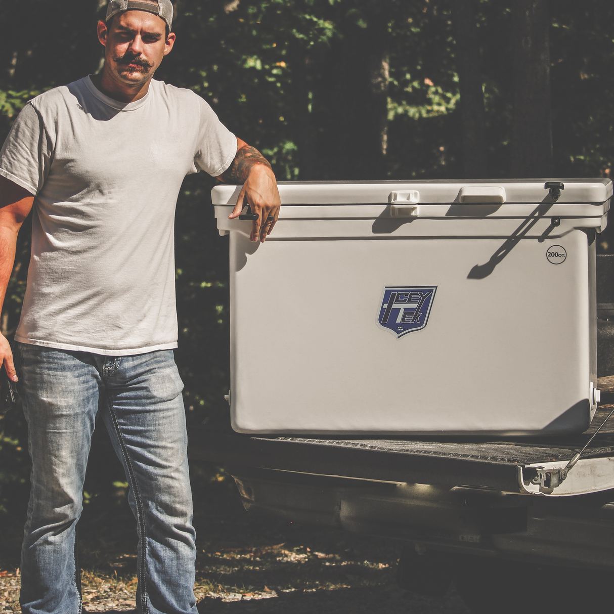 ICEY-TEK 200 Quart Cooler